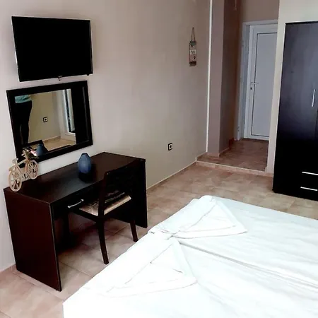 Guest house смокиня *
