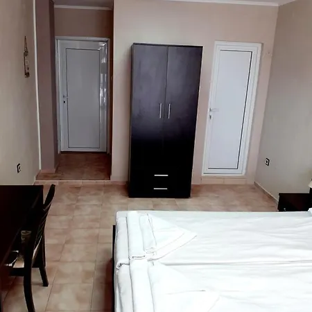 смокиня Guest house