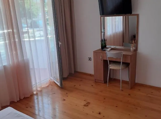 смокиня 3* Obsor