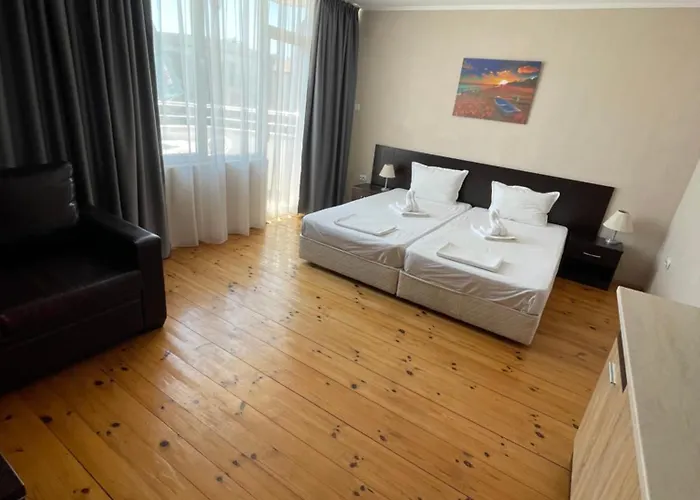 смокиня 3* Obsor